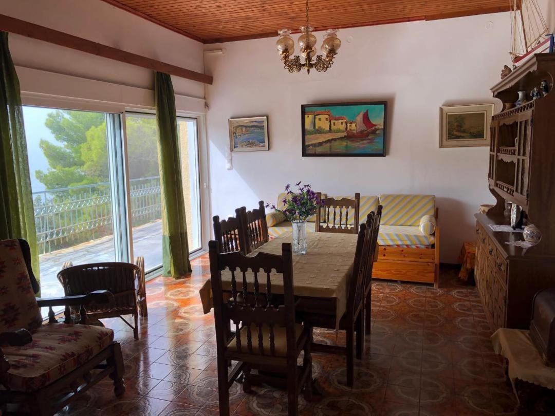 Vana Kavos Apartment Agia Marina  Екстериор снимка